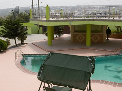 אקרה Crown Liberty Hotel מתקנים תמונה